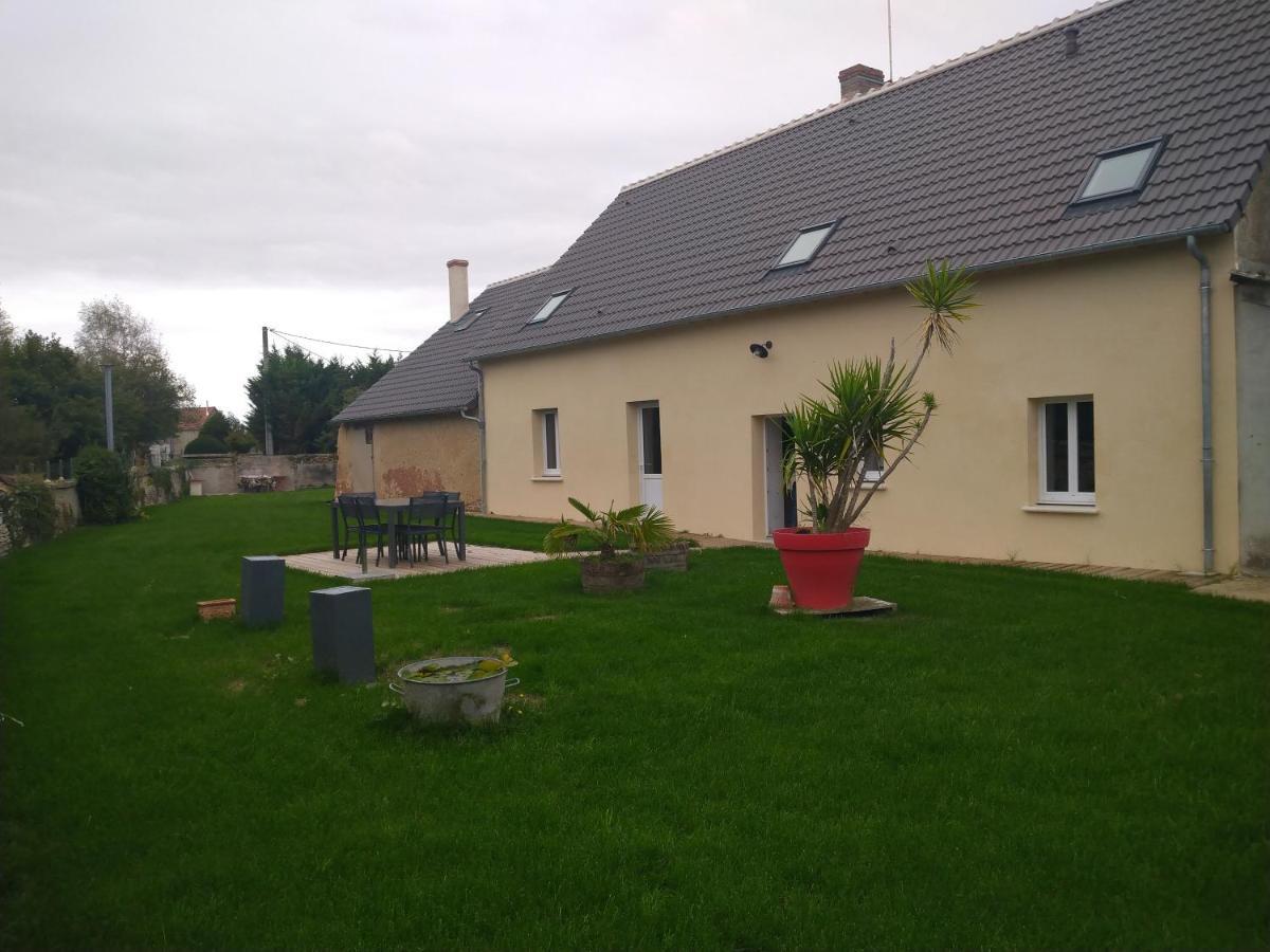 Gite De La Basse Roche Souge  Exterior photo